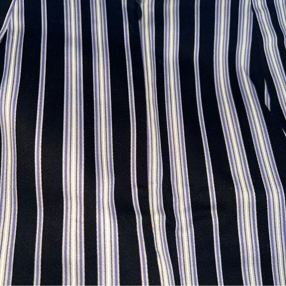 Elegant Striped Pencil Skirt - Picture 4 of 4